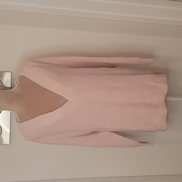 Express Oversized V-Neck Sweater, Pink, NWOT, Size M - Picture 1 of 8